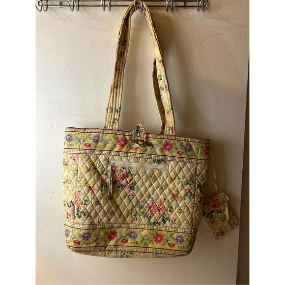 Magg B quilted tote attached wallet Yellow(minor fading) wood button 17x13 - Picture 1 of 10